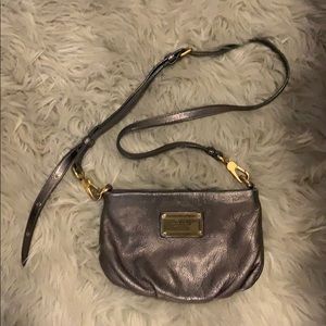 MARC BY MARC JACOBS PERCY crossbody bag metallic